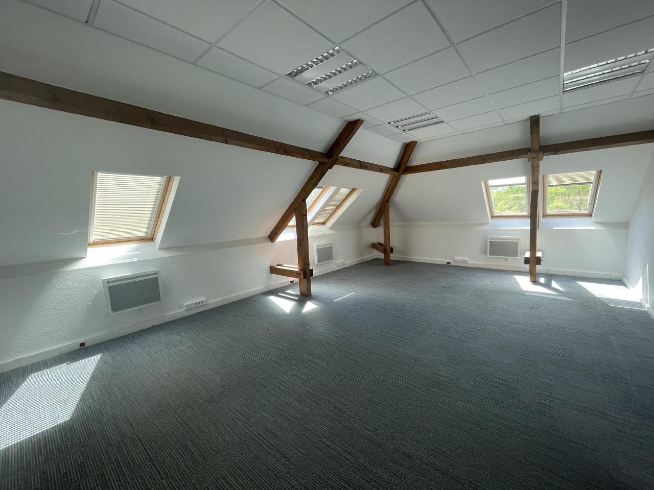 Bureau Rennes 1669m² Vente bureau Rennes Ille-et-Vilaine OVBUR2311719 3